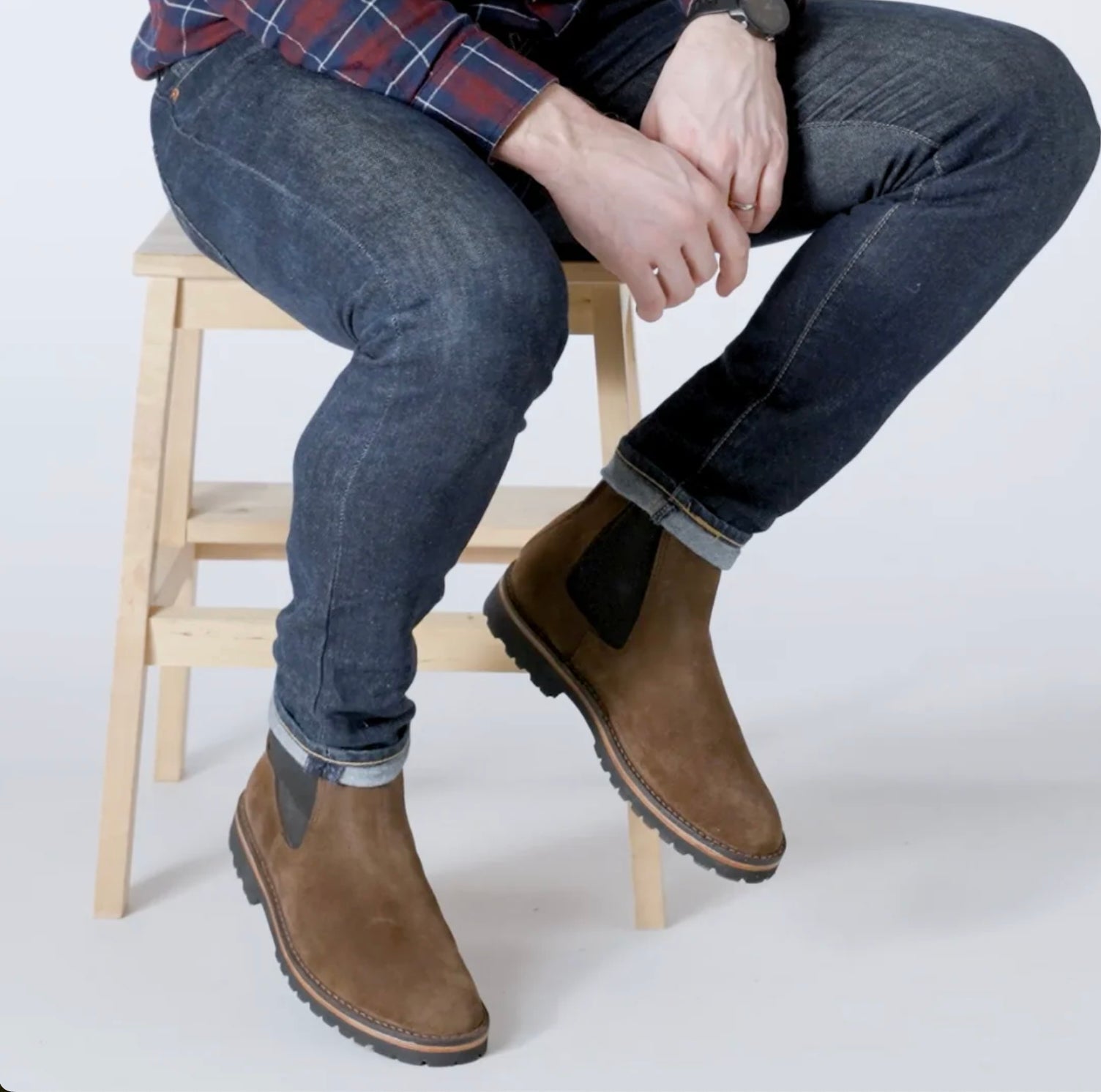Hur rengör man skor av mocka och nubuck?
