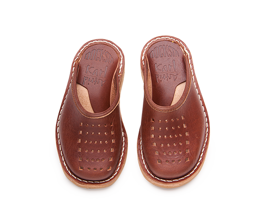 Slippers - Karl/Astrid Brown Vegetable-tanned leather | Docksta Sko