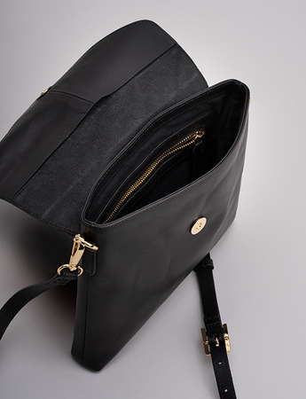  Mika Envelope Bag Envelope bag black | Docksta Sko